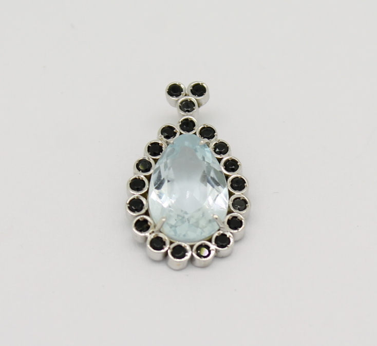 Conjunto Agua Marinha Gota e Espinelio Ouro Branco 18k 750 (3)
