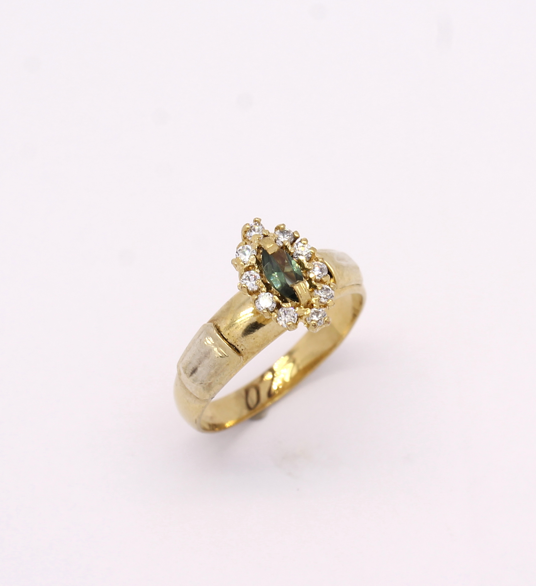 Anel de Formatura Pedras Sintéticas Ouro Amarelo 18k 750 (1)