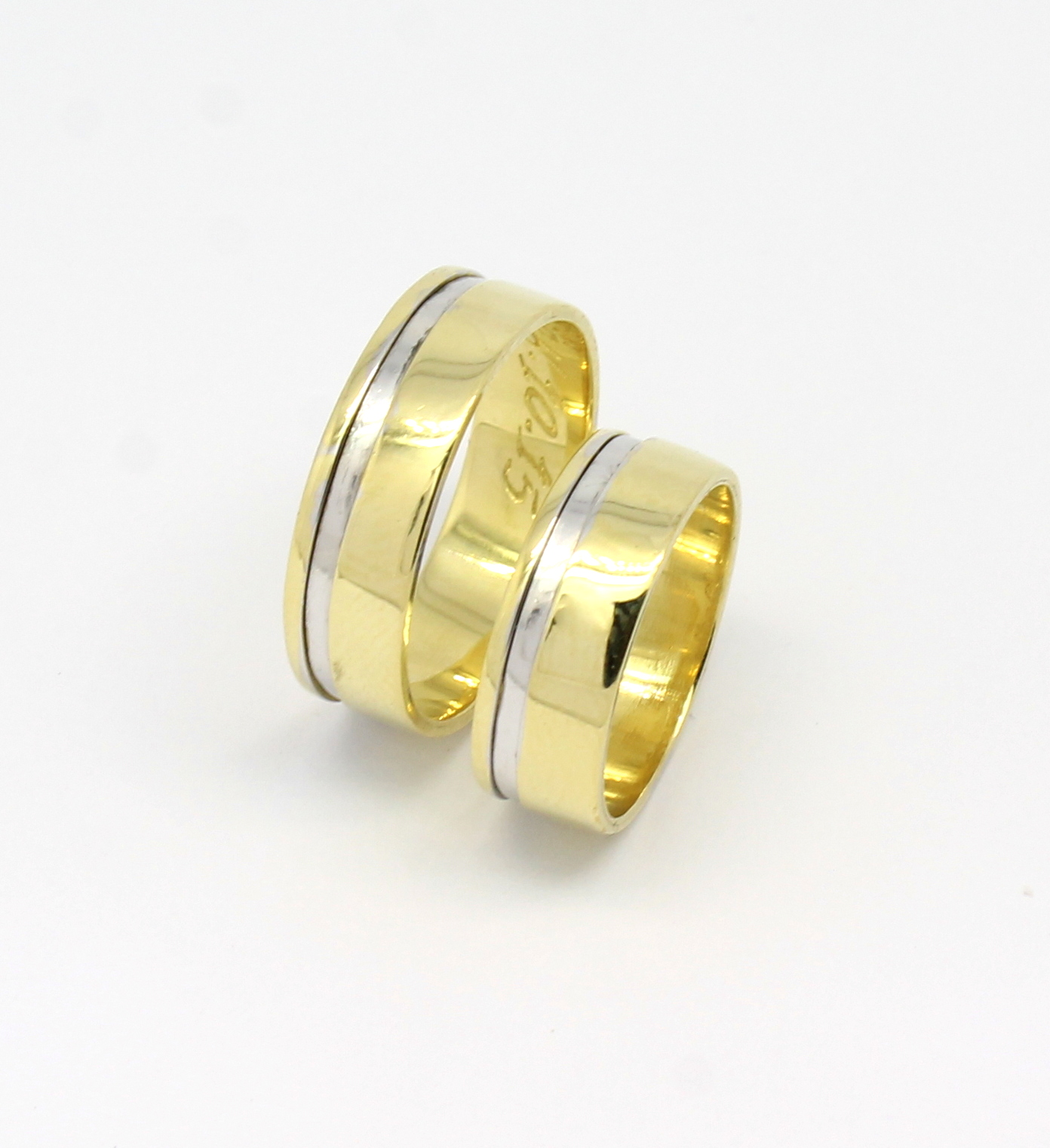 Par de Alianças 16 gramas Ouro Amarelo Fio de Ouro Branco 18k 750 (4)