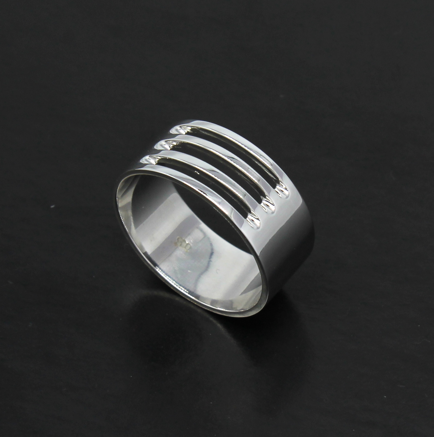 Anel Masculino Listrado Ouro Branco 18k 750 (5)