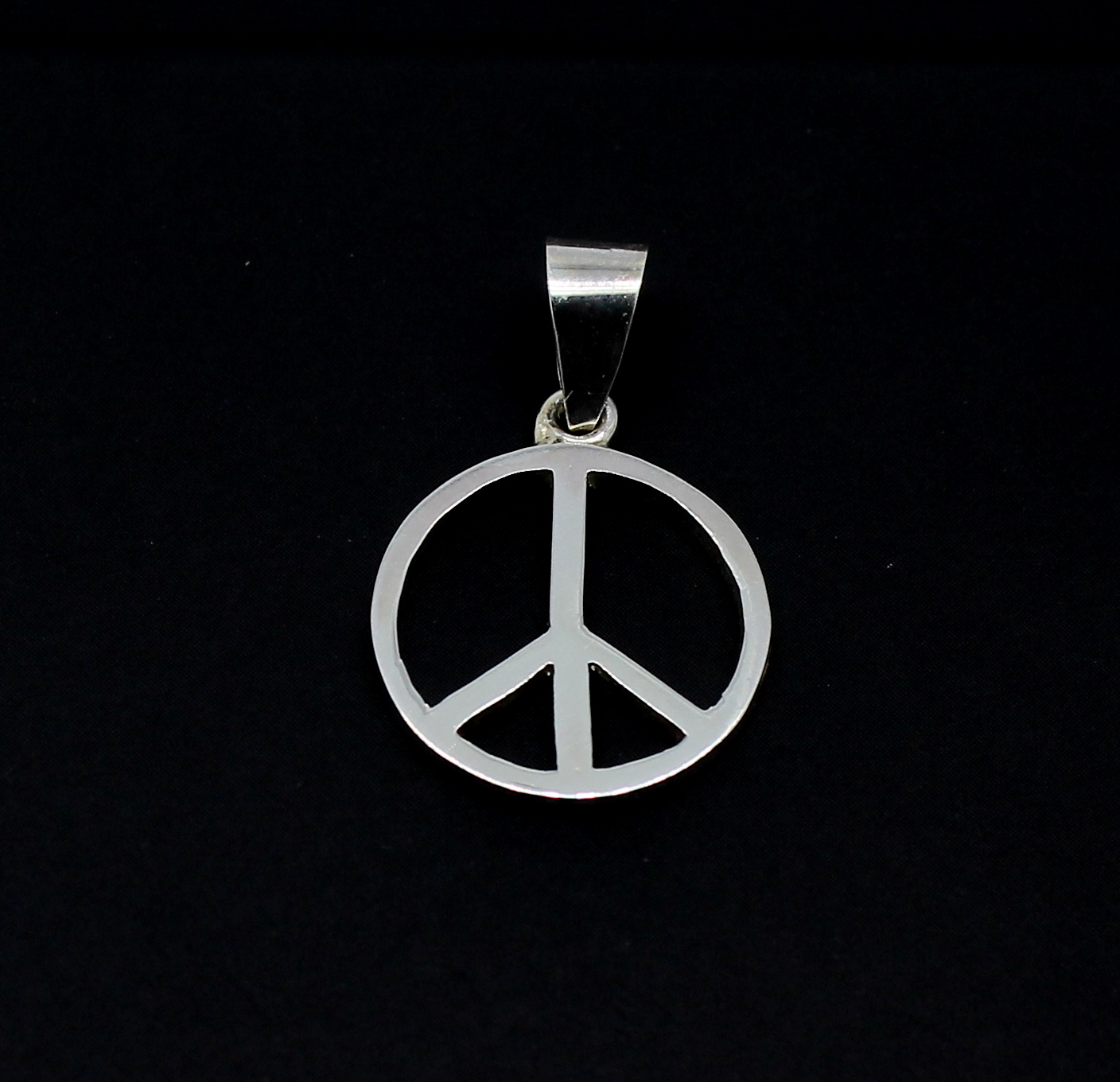 Pingente Peace Ouro Branco 18k 750 (1)