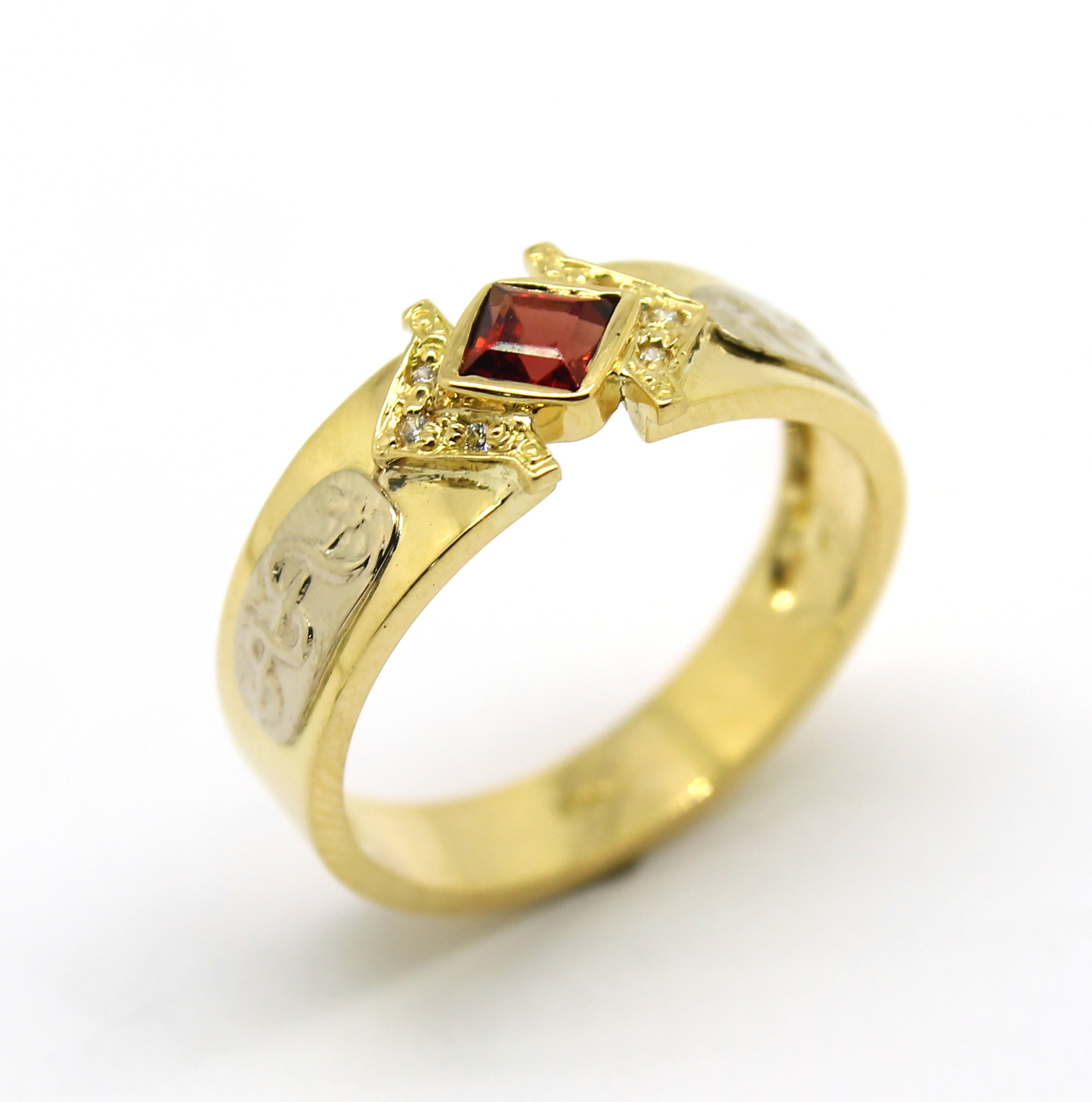 Anel de Formatura Odontologia Ouro 18k (10)