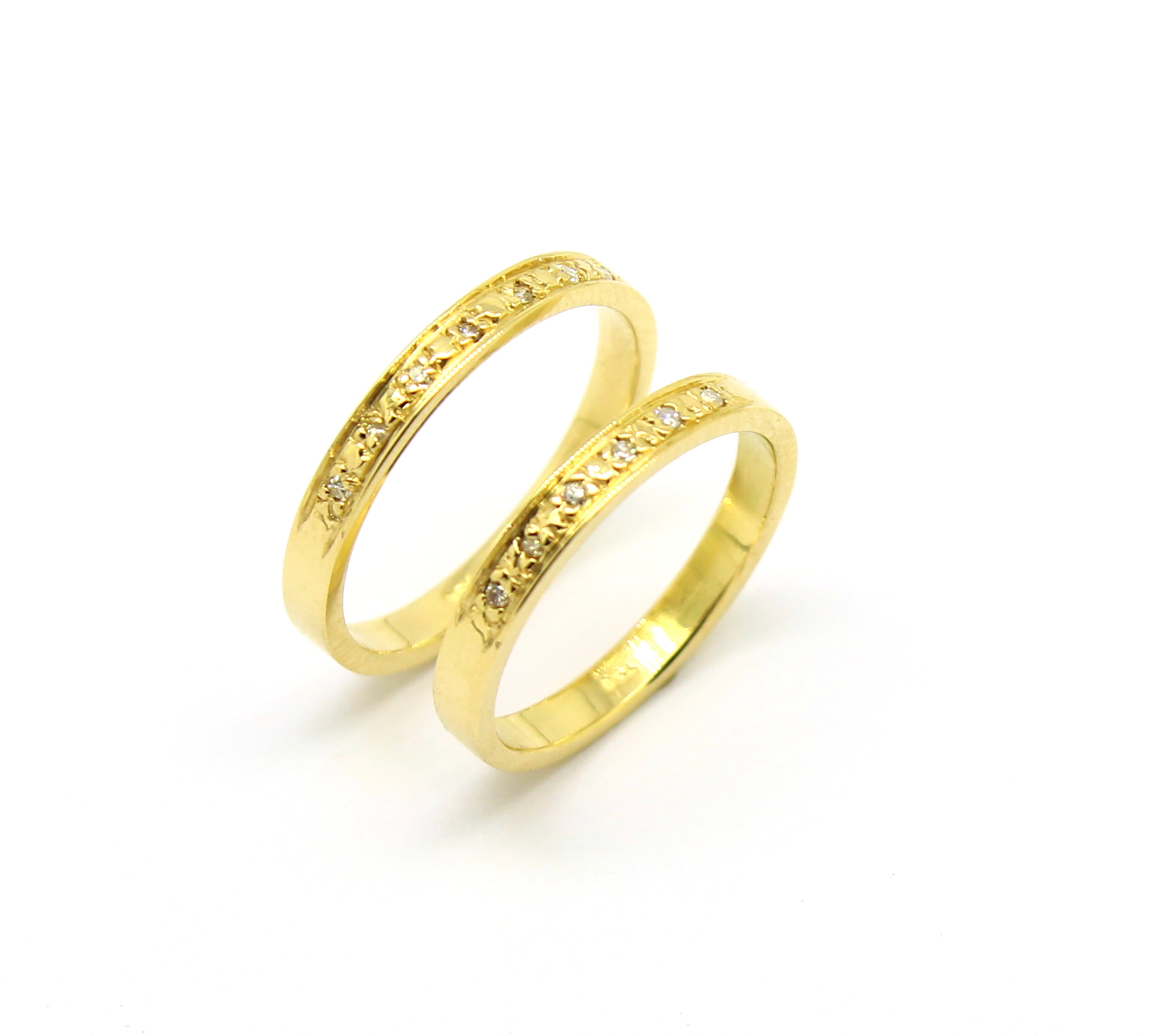 Par de Alianças Femininas Diamante Ouro 18k (3)