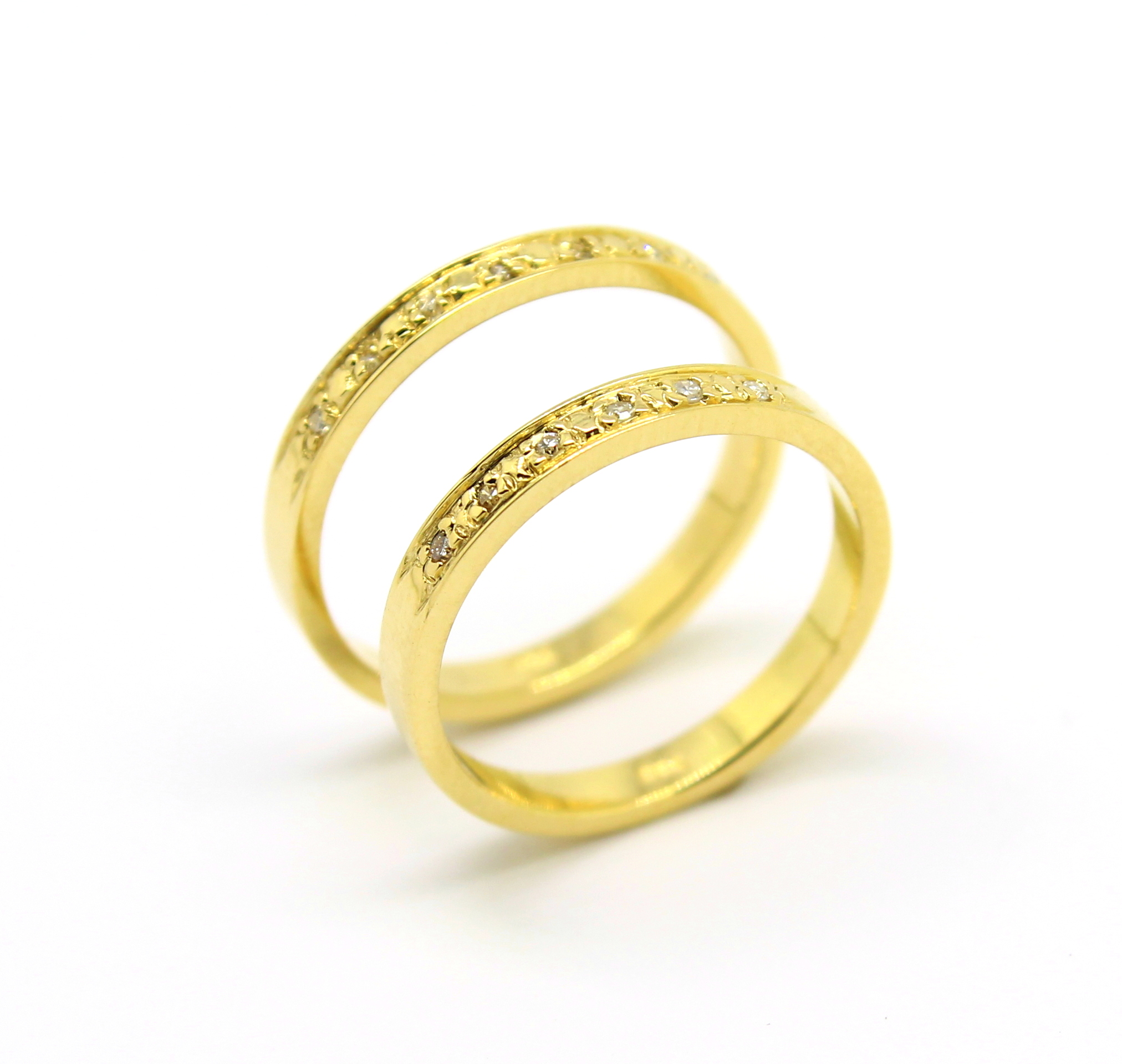 Par de Alianças Femininas Diamante Ouro 18k (4)