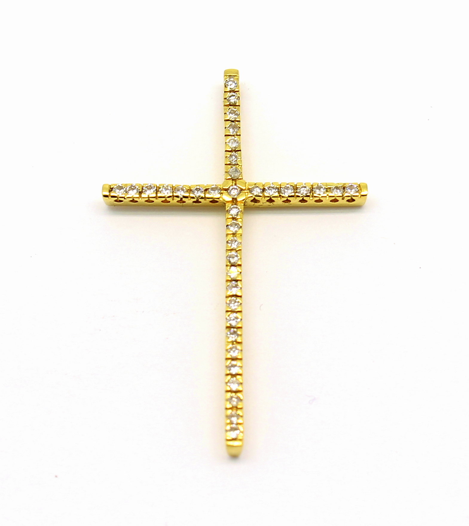 Cruz Feminina Ouro 18k 750 (1)