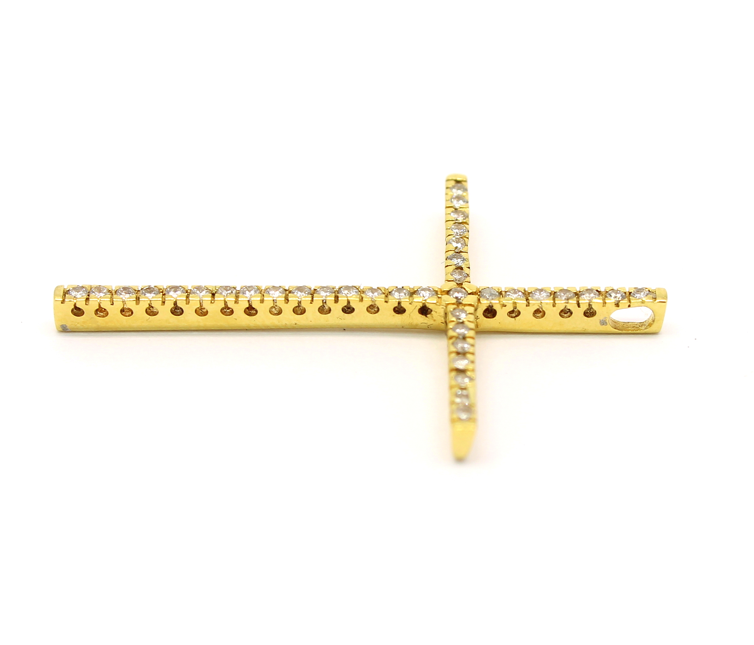 Cruz Feminina Ouro 18k 750 (3)