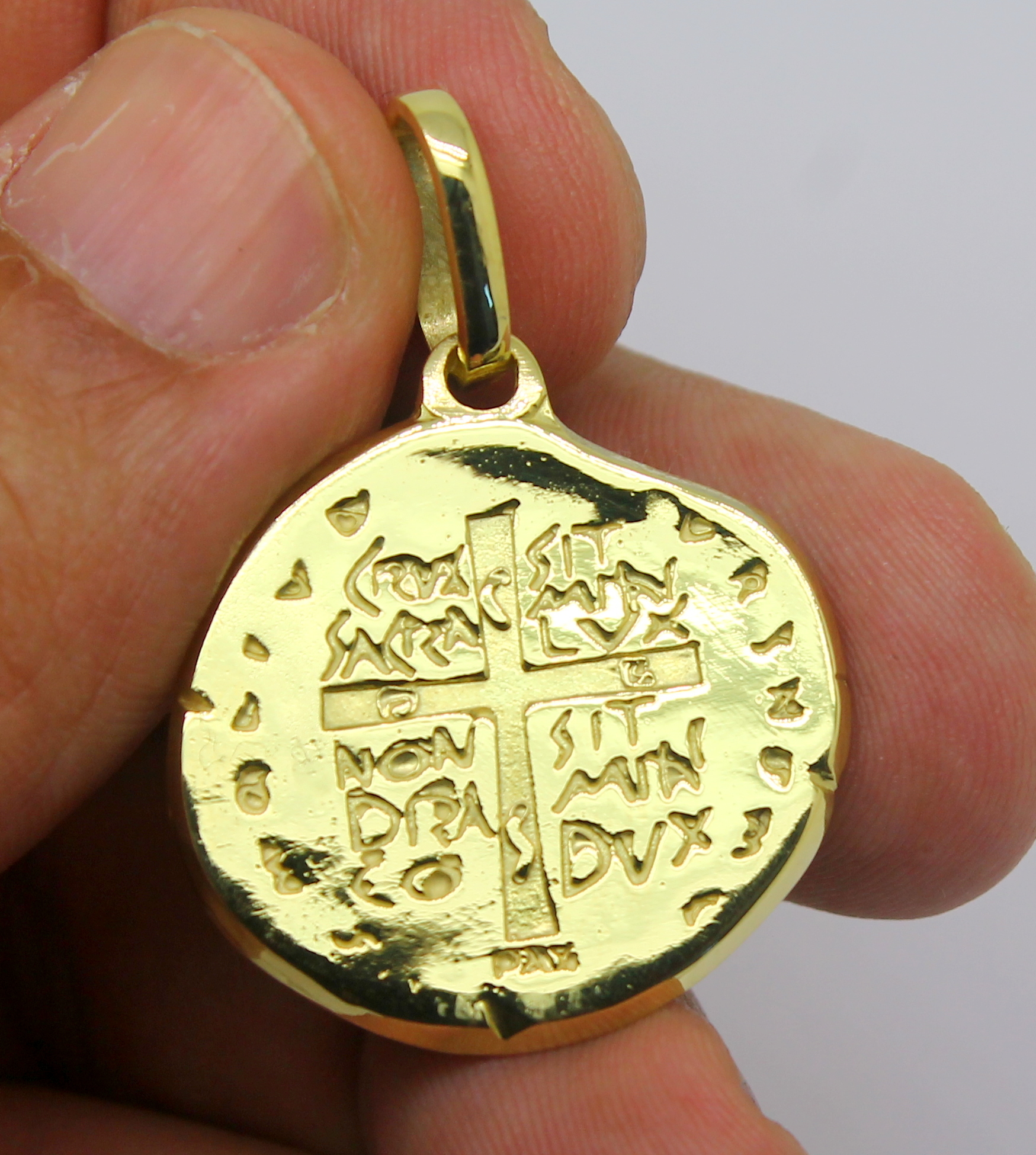 Medalha das Duas Cruzes Grande Ouro 18k (3)