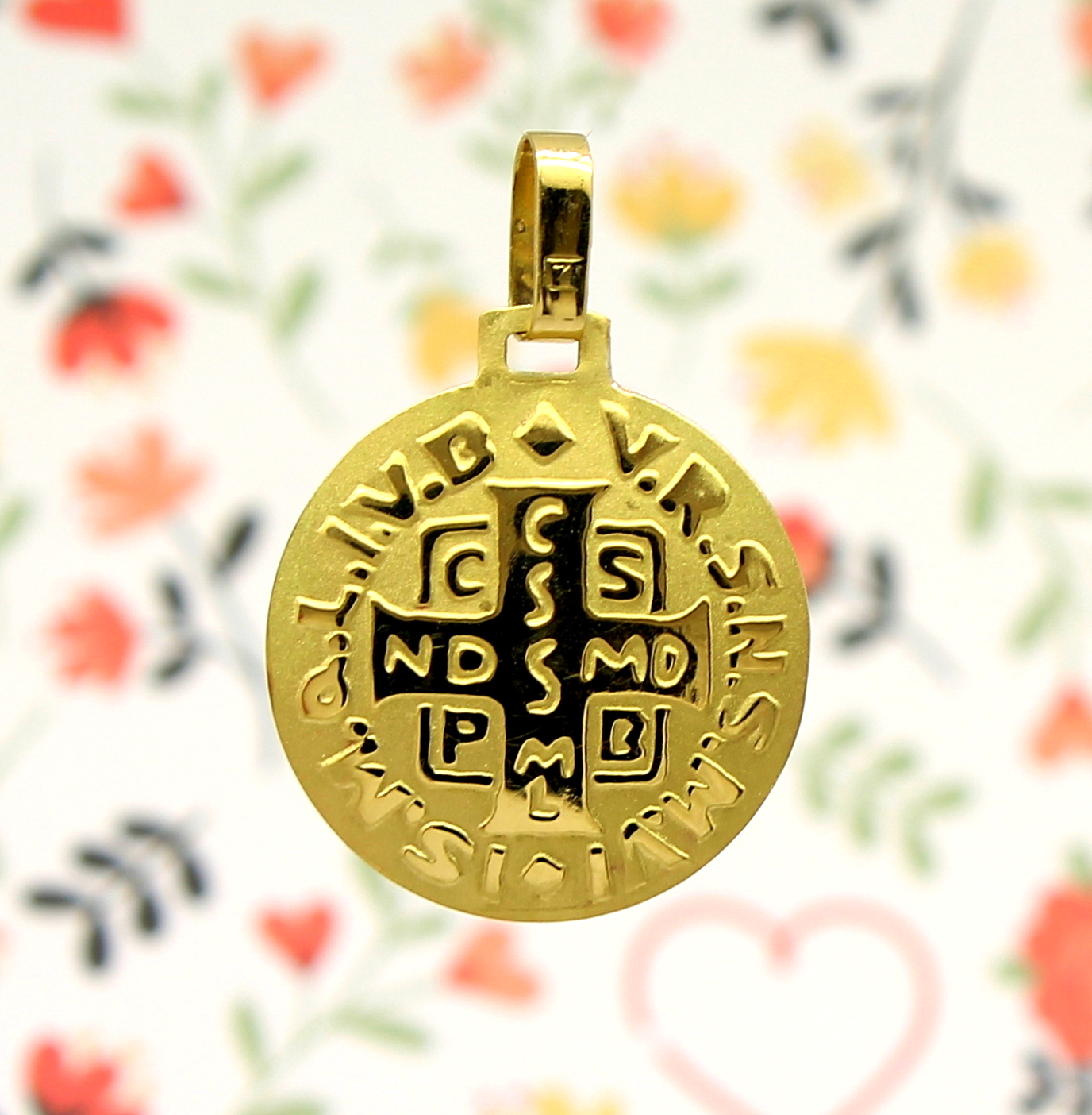 Pingente São Bento Sentado Ouro 18k (5)