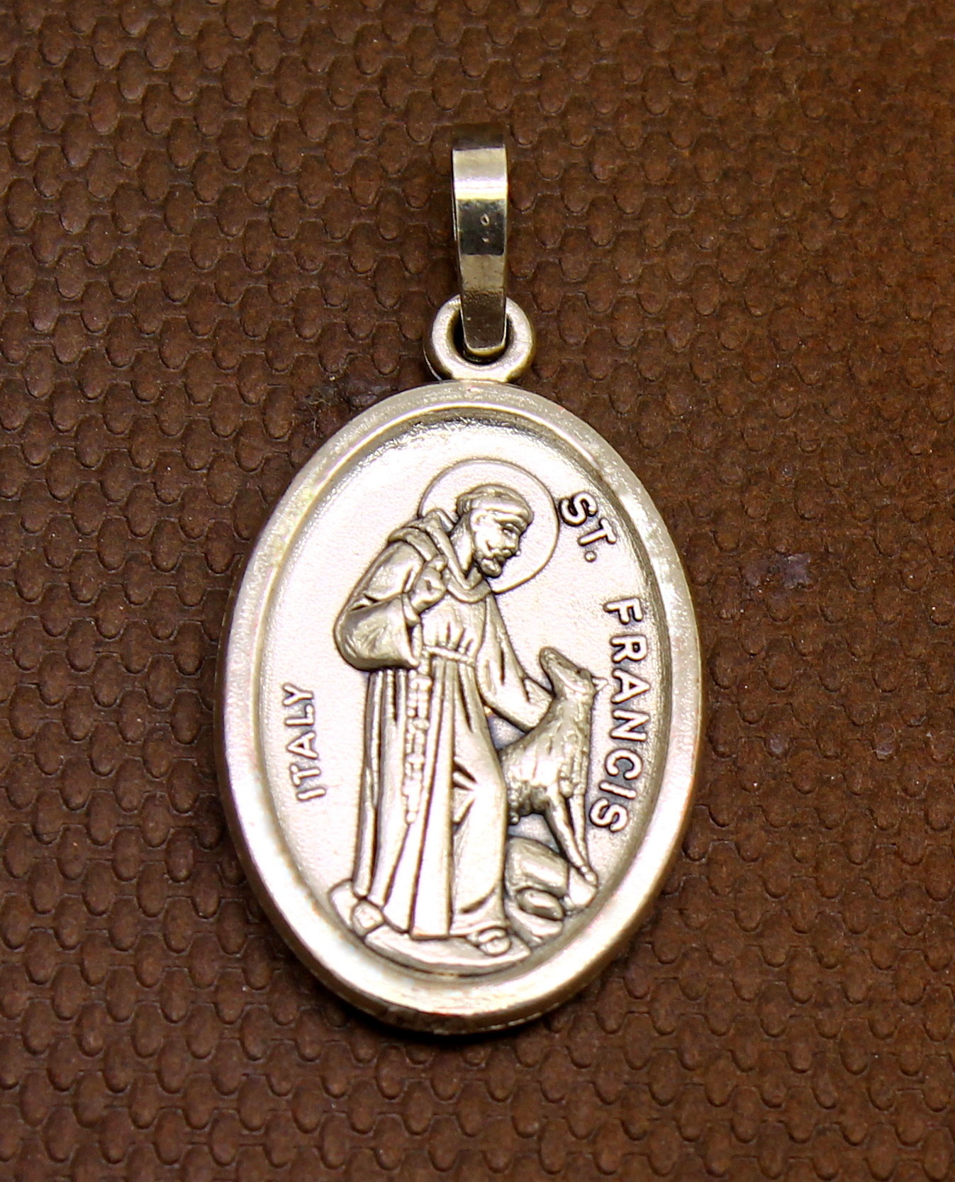 Medalha São Francisco de Assis Prata 950 (1)